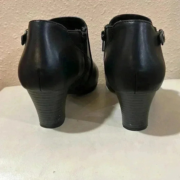 Croft and Barrow ankle boots size 8.5 - Picture 3 of 6